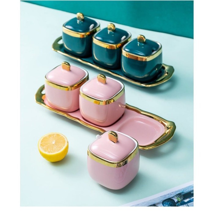 

PRODUK TERBATAS Tempat Bumbu Keramik 3 in 1 set Toples Bumbu Seasoning Cans