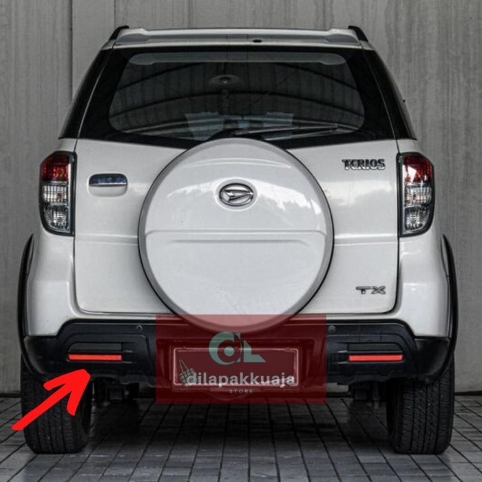 Reflektor Bemper Belakang Rush Terios Agya Ayla Mata Kucing Mobil Ori