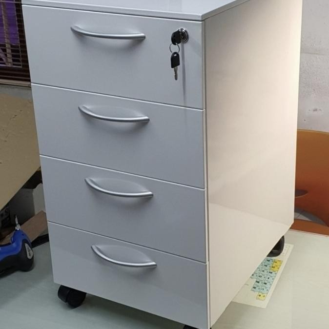 

BEBAS ONGKIR - Lemari Besi Drawer Besi 4 Laci Ada Roda Plat 0.7 mm Nakas Besi