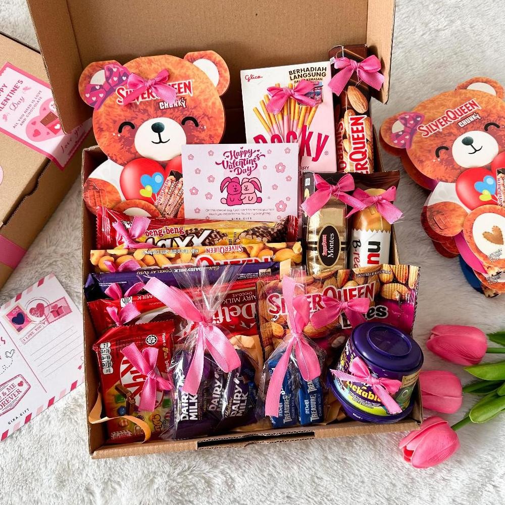 

PK32 HAMPERS VALENTINE/ KADO VALENTINE/ HADIAH VALENTINE/ HAMPERS COKELAT VALENTINE Hemat
