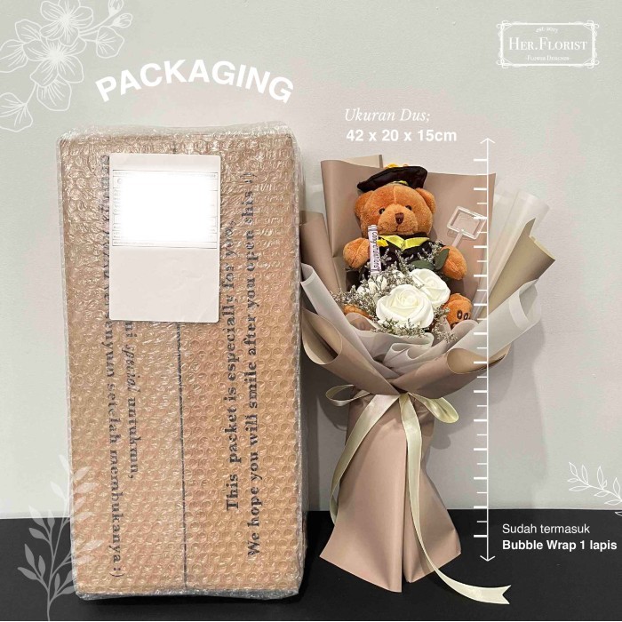 

HER.FLORIST [DOLL] 3PCS SOAP FLOWERS BOUQUET / BUKET GRADUASI MEDIUM