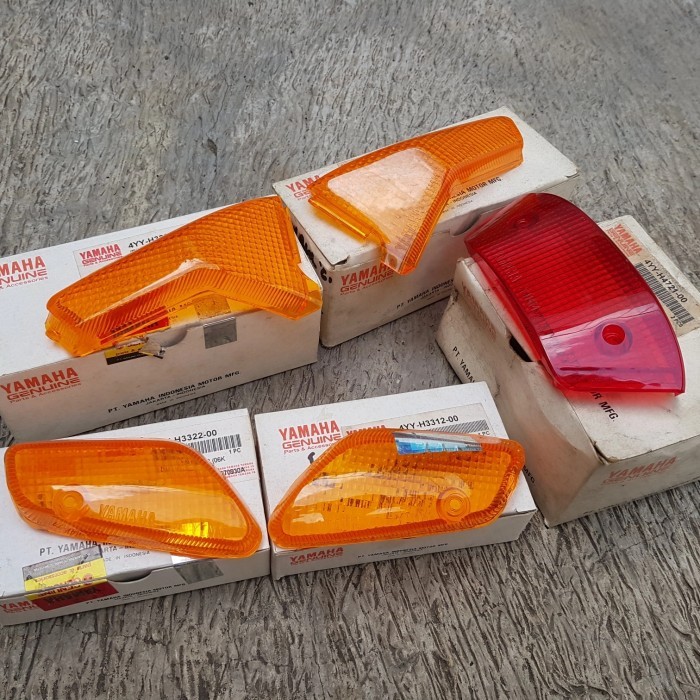 Mika Kaca Lampu Stoplamp Sen Sein Depan Belakang Yamaha Sigma Original Barang Langka