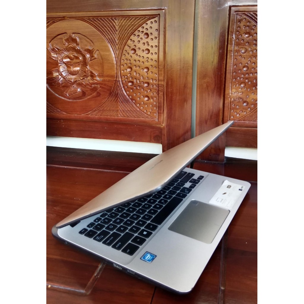 Laptop ASUS A407M LAPTOP RAM 4GB LAPTOP SECOND MALANG