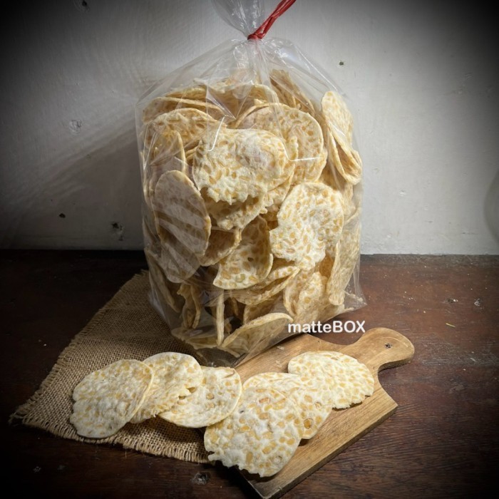 

GRATIS ONGKIR Keripik Tempe Sagu NyokotChips Gurih 1kg