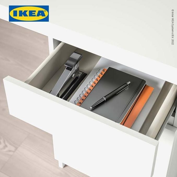 IKEA MALM Meja Putih Minimalis Dengan Laci 140x65 cm