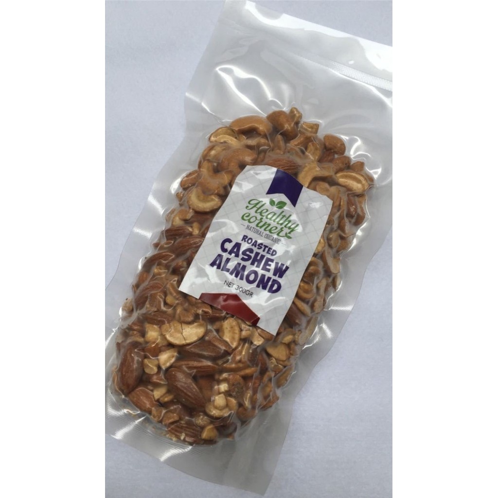 

TERPERCAYA Mix Roasted Cashew Almond Kacang Mete Almon Panggang (300 gr)