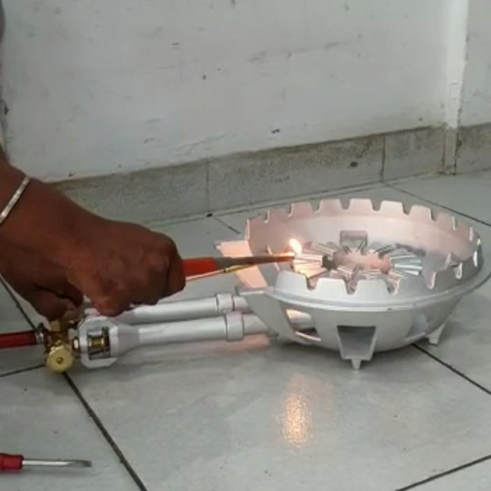 favorit] kompor gas tekanan tinggi bahan cor ber kwalitas 3 kran