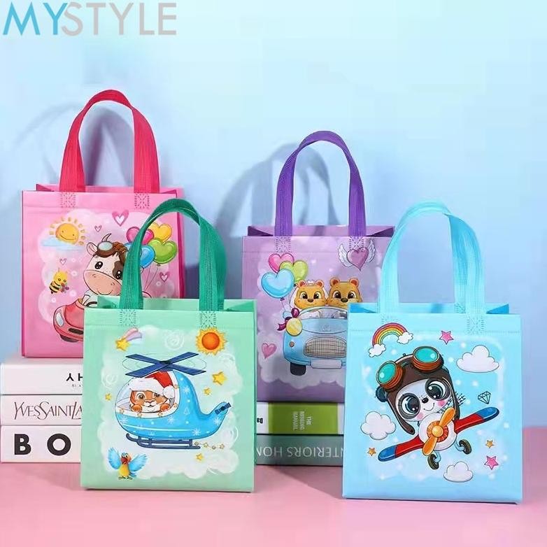 

h-4 MYSTYLE GOODIE BAG DX23 (1 LUSIN WARNA RANDOM) ANEKA GAMBAR KARAKTER LUCU ULANG TAHUN HAPPY BIRTHDAY TAS KARUNG PLASTIK SOUVENIR Sale