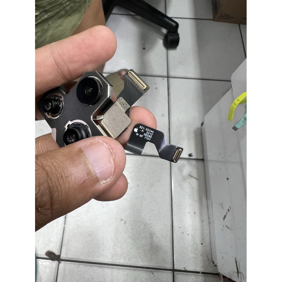 Kamera belakang original copotan iphone 13 pro / 13 promax no minus