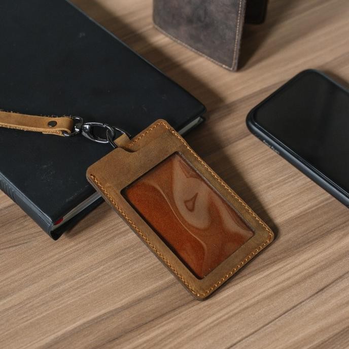 

Lanyard Kulit Magnet ID Card Holder Name Tag Kulit Asli
