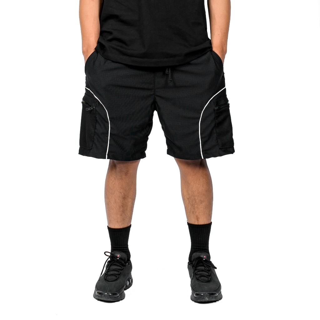 Inspired27 - Celana Pendek Curry Bk