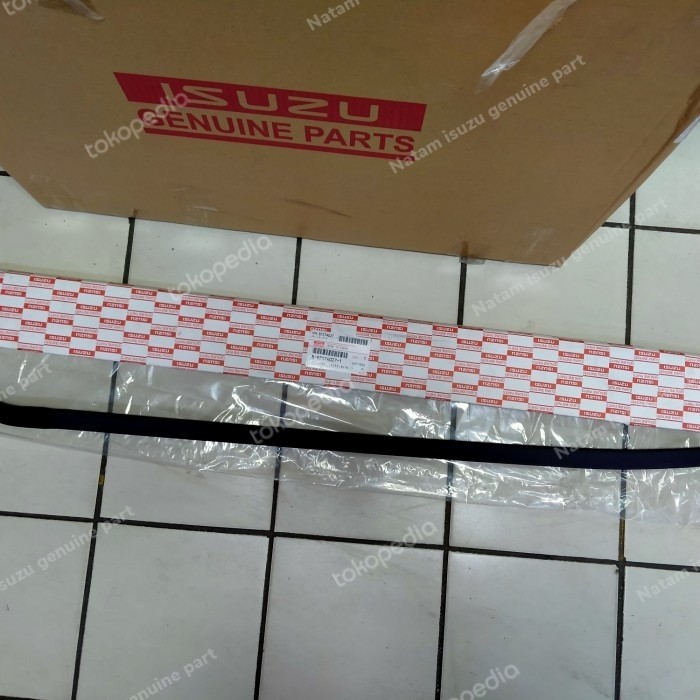LIST KACA DEPAN / KARET KACA DEPAN / MOULDING ISUZU PANTHER KAPSUL