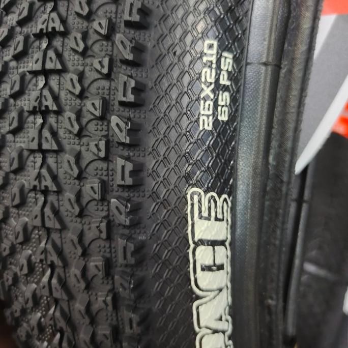 [ Sonlo ] Maxxis 26 X 210 Pace