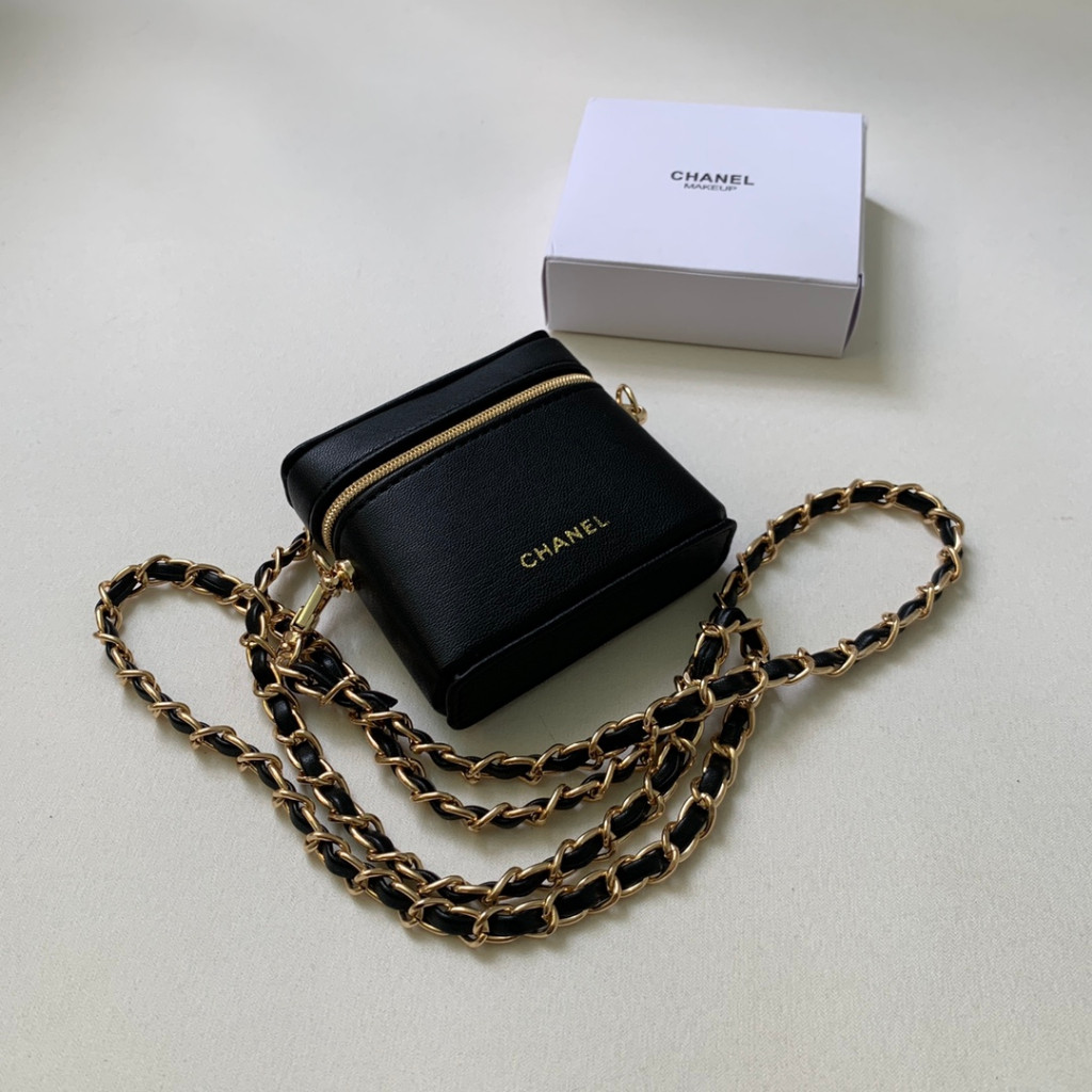 

【Louis ! !】CHANE1 VIP Gift New Arrival Sling Bag Lipstick Bag Chain Bag |t34AehSJ|