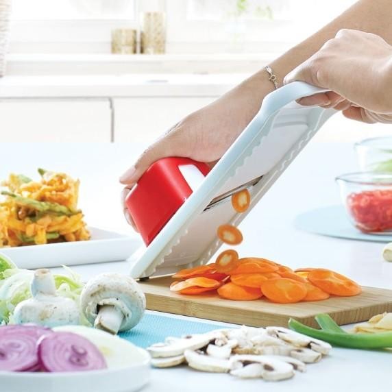 Parutan Giris Bawang Tupperware / Serutan Wortel Sayuran Bawang