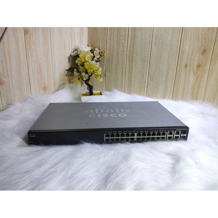 CISCO SF300-24 24-PORT MANAGED SWITCH WITH GIGABIT UPLINKS SFP