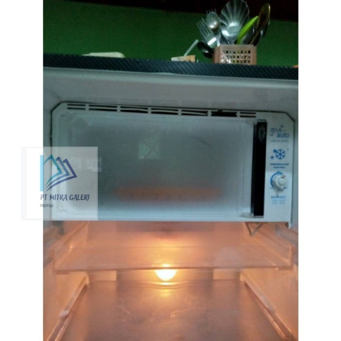 RAK TUTUP PINTU FREEZER KULKAS SHARP 1 PINTU CUSTOM SAMURAI LOVES