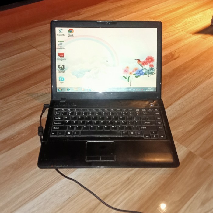 LAPTOP AXCIO NEON CORE 2 DUO( MINUS LCD POLARIS KERIPIT)