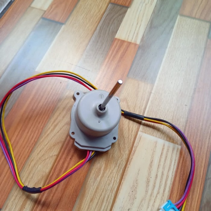 FAN MOTOR KULKAS LG INVERTER 12V DC 4 KABEL