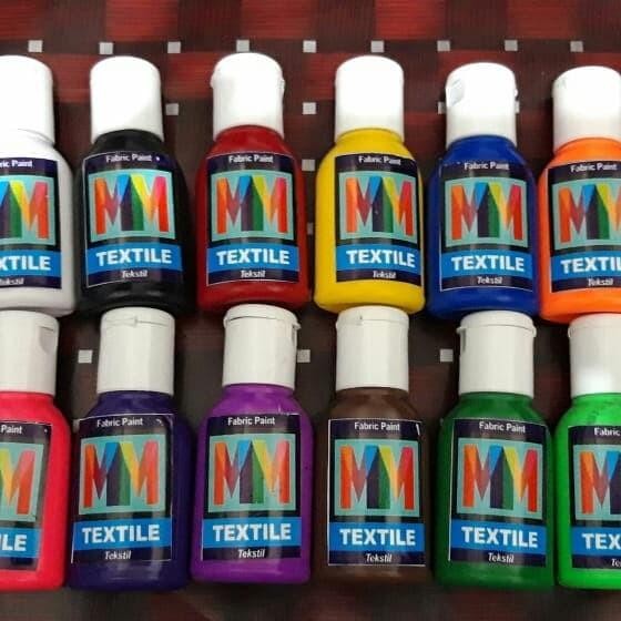 

TERBARU Set 12 Warna Cat Textile MM 30ml Bonus 1 Putih Untuk Lukis Kain, dll HOT SALE!