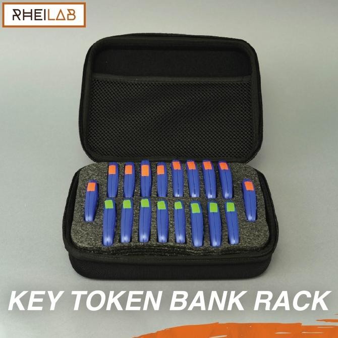 

BEBAS ONGKIR - TAS PENYIMPANAN KEY TOKEN BANK RACK FOAM PORTABLE- SIZE S (18 TOKEN)