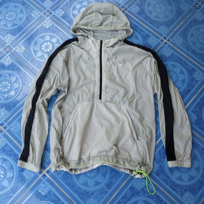 JACKET RUNNING NEW BALANCE SIZE L