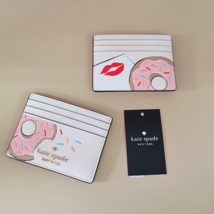 

KS SMALL CARD HOLDER, KF488. 107.5CM. COFEE BREAK, CREAM MULTI. 2410T