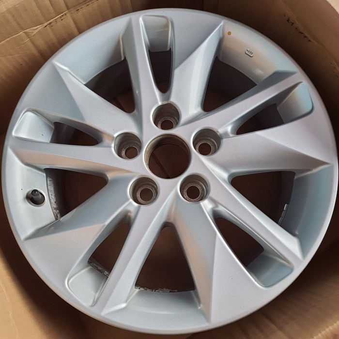 VELG OEM ORIGINAL ALL NEW INNOVA REBORN RING 16