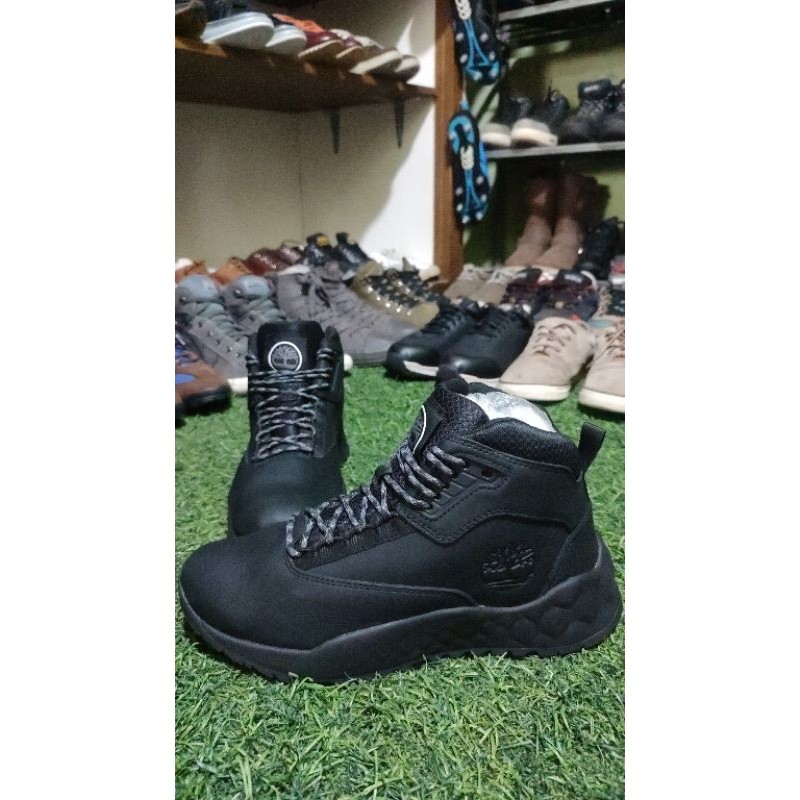 sepatu Timberland solar wave midel