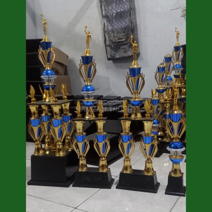 Trophy Piala 1 Set Juara 1234(Kaki 4,Kaki 2,Kaki Diskon