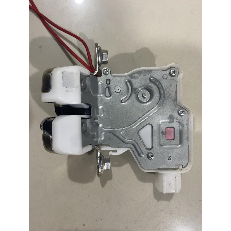 Door Lock Pintu Bagasi All New Rush Terios 2018  Ready