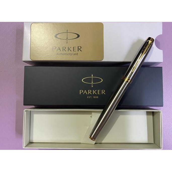 

TERBARU - Pulpen Parker Im New Original Roller Ball Brushed Metal Gold Trim
