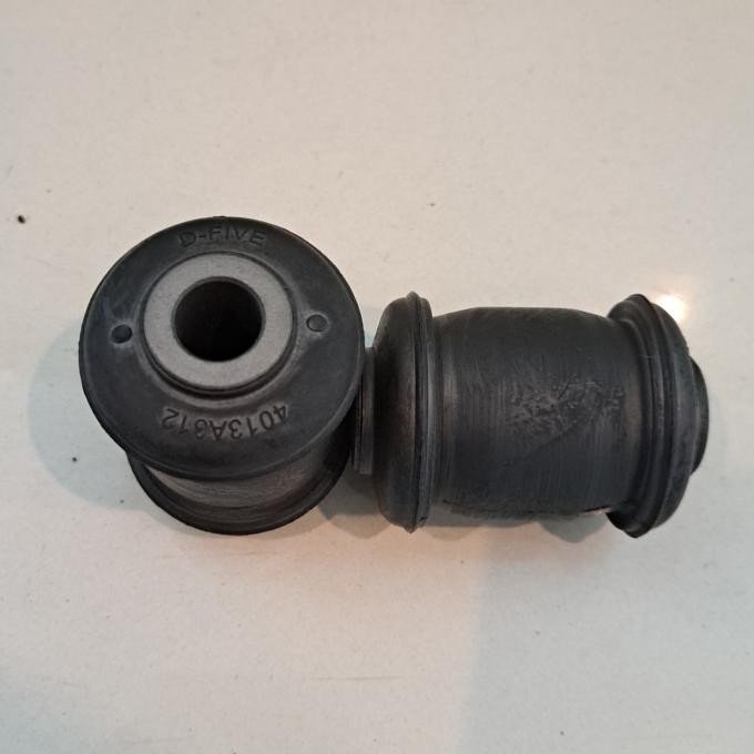Bushing Arm Kecil Depan Mitsubishi Mirage  Ready