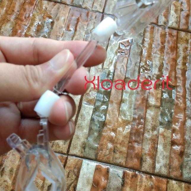 

Alat Jepit N(Rumput Laut) Dibatas Atas Air Untuk Ikan Air Laut