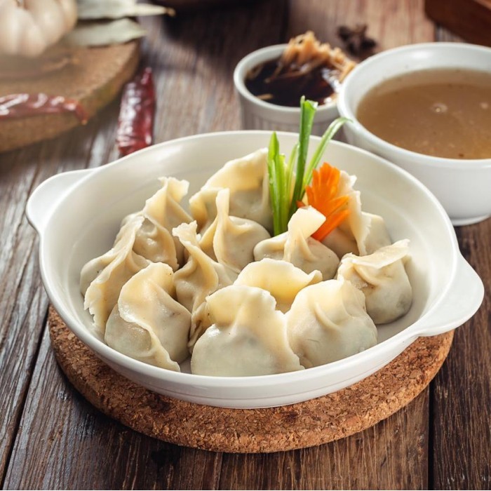 

Suikiaw Babi Jamur (Beku)