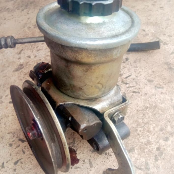 pompa power steering kijang kapsul