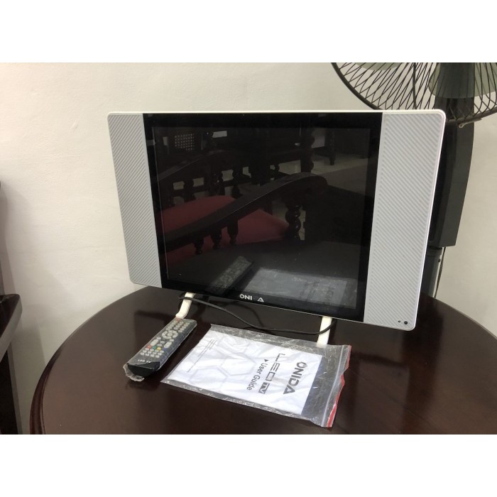 TV LED 19 INCH