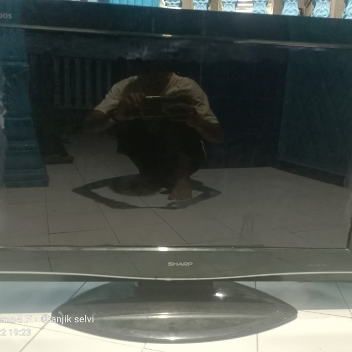TV 32 INCH MINUS MATI TOTAL LCD PECAH
