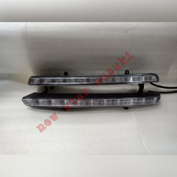 Lampu DRL SX4 RC1