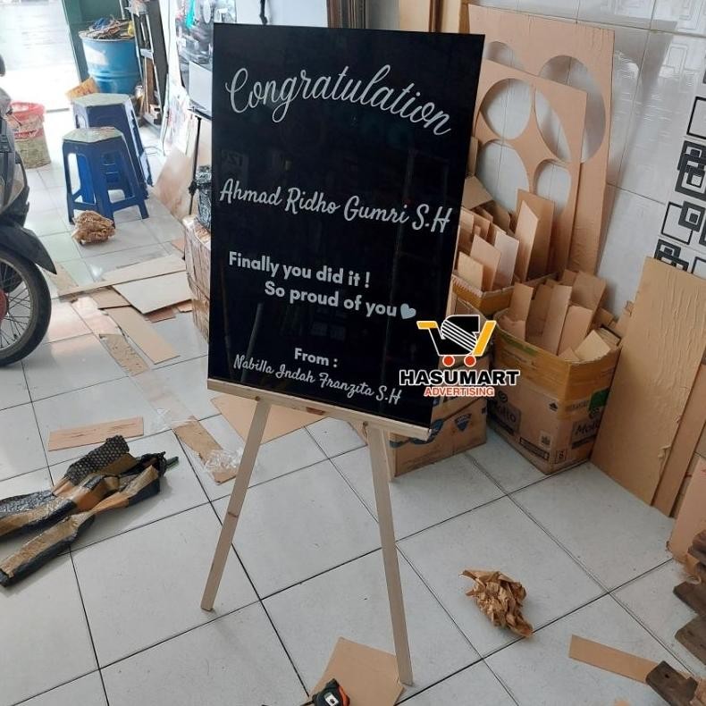 PROMOOO- TRIPOD STAND KAYU / STAND AKRILIK SN / TRIPOD FRAME