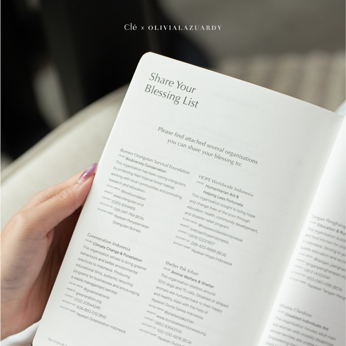 

[Cle X Olivia Lazuardy] Gratitude Journal Jurnal Agenda Linen Diskon