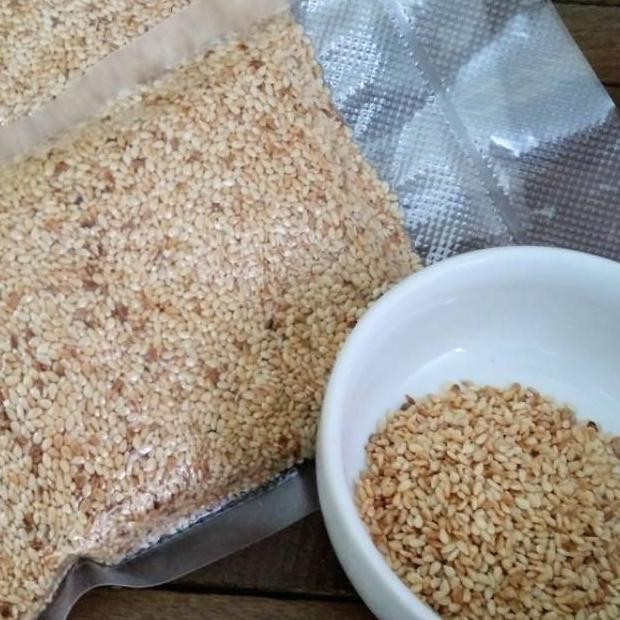 

Wijen Putih Sangrai 1Kg / Wijen Mateng / White Sesame Seeds Roasted Terlaris