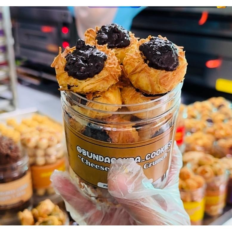 

Cheese Choco Crunchy Cookies Toples Tabung 600Ml