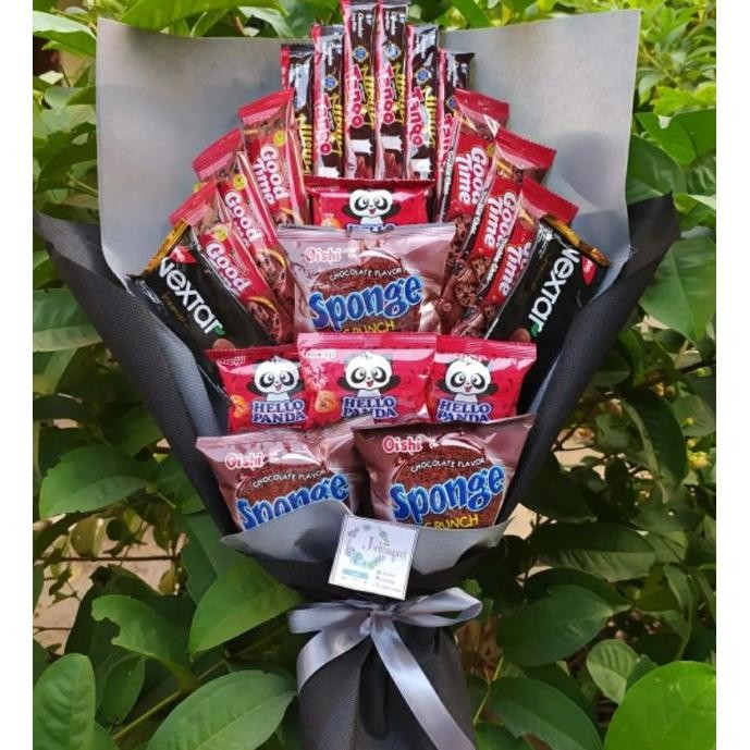 

(S) Buket Premium Big Cowo /Paket/Bingkisan Snack Ulang Tahun/Ultah/ Wisuda/Kado/Hadiah