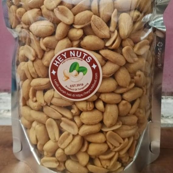 

Kacang Tanah Panggang Biji Besar Berat 1/2Kg - 1Kg