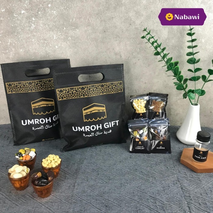 

Hampers Baitullah Blessing Gift Oleh Oleh Haji Umroh Souvenir Makanan Khas Arab Premium