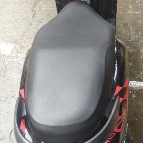 COVER SARUNG KULIT JOK MOTOR SUPRA X 125 KARET SINTETIS ANTI KUCING FORSALE
