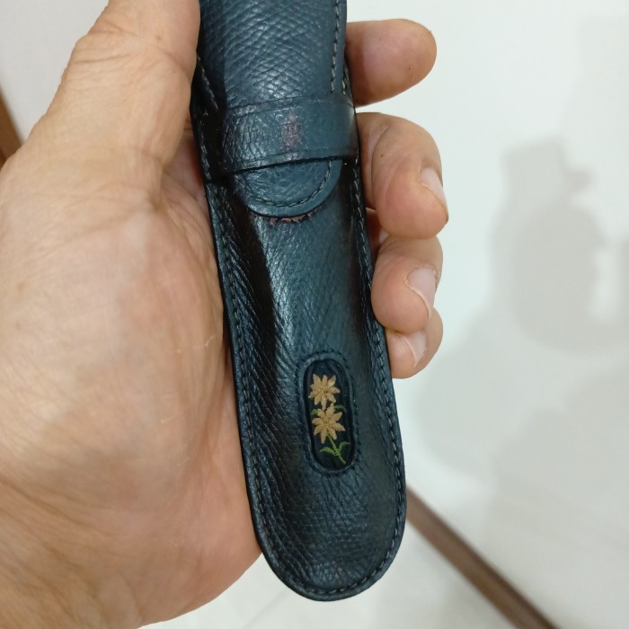 

Farizal - Holder,Case,Sarung ,Tempat Pena Kulit Asli