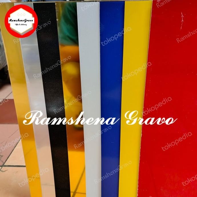 

NEW Gravoply (hitam,putih,merah,biru) 60 x 120cm tebal 1.5mm
