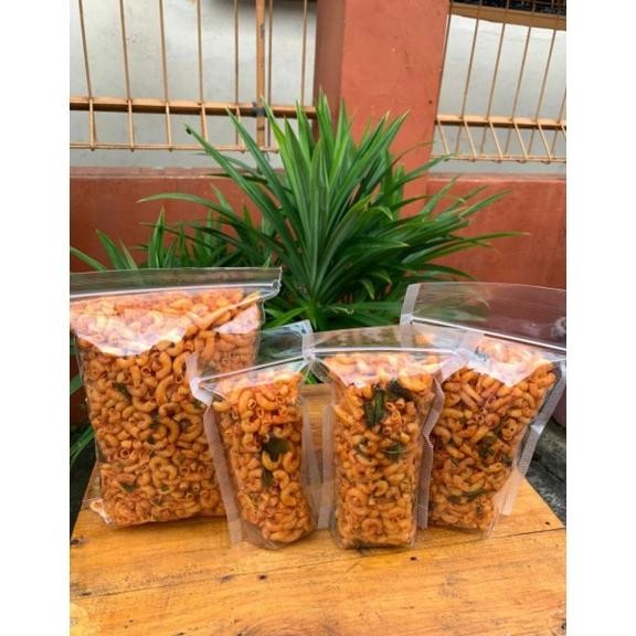 

MAKARONI Renyah PEDAS Daun Jeruk 1kg